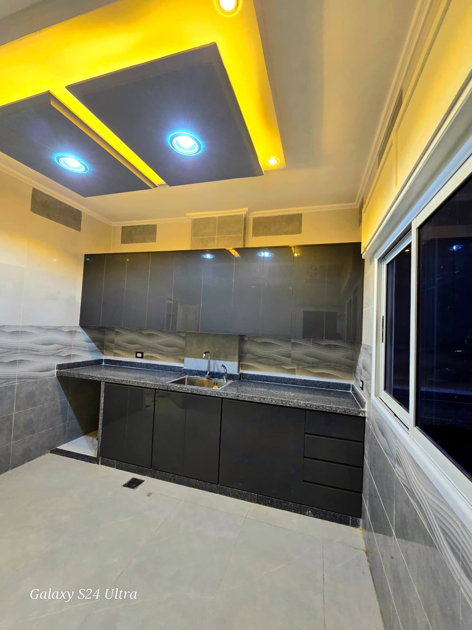 شقة 3 غرف 1 صالات 120م² طابق 2 للبيع