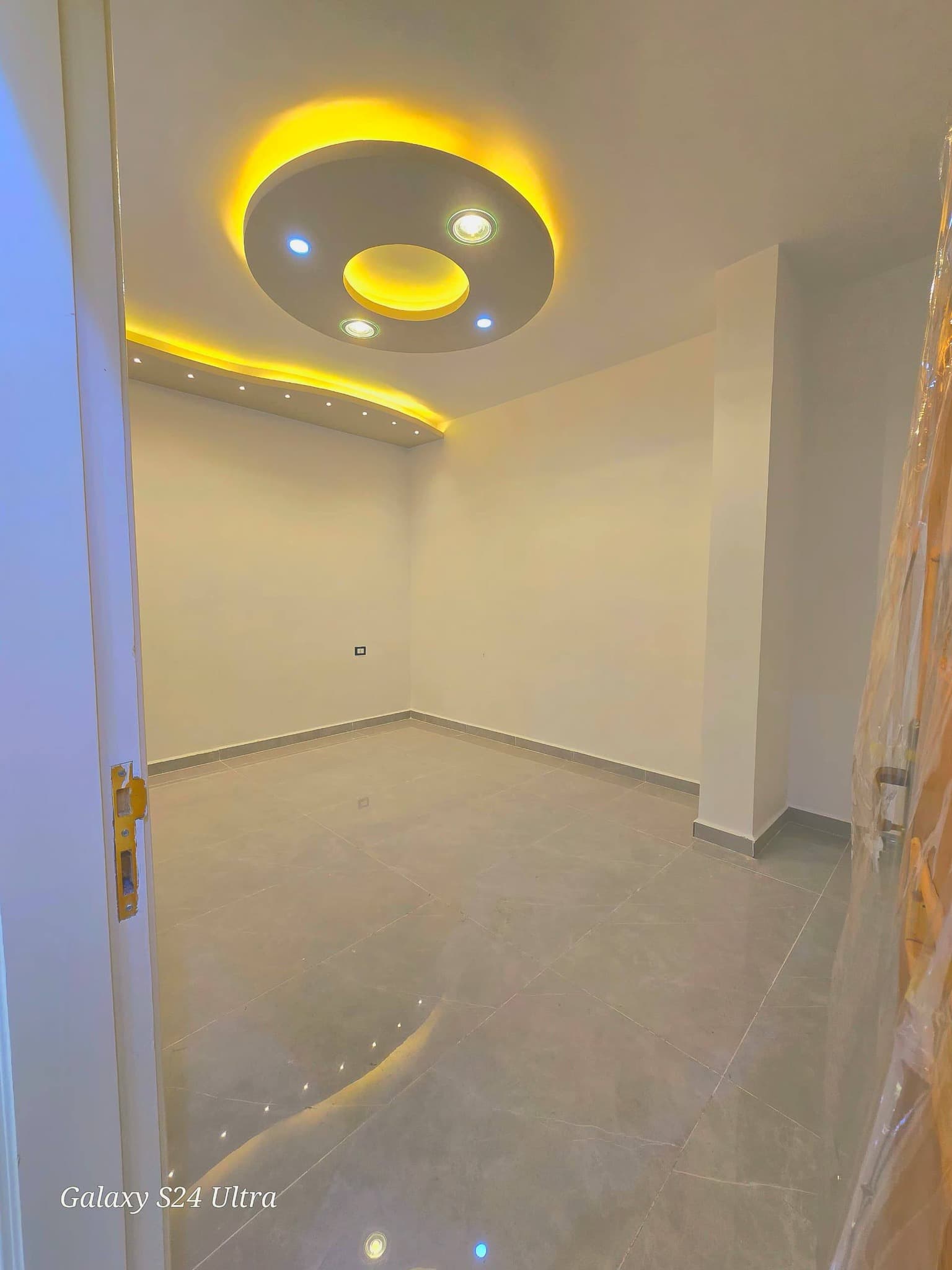 شقة 3 غرف 1 صالات 120م² طابق 2 للبيع