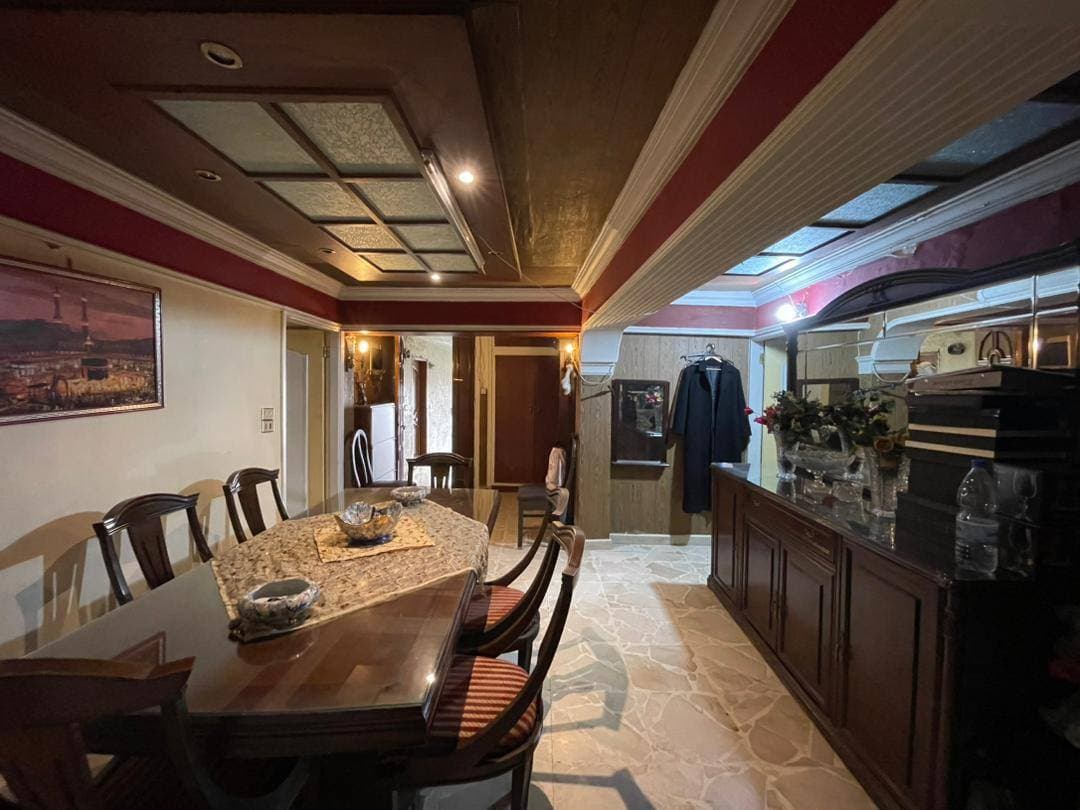 شقة 7 غرف 2 صالات 180م² طابق 4 للبيع