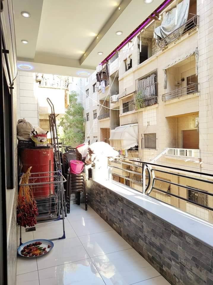 شقة 4 غرف 1 صالات 120م² طابق 1 للبيع