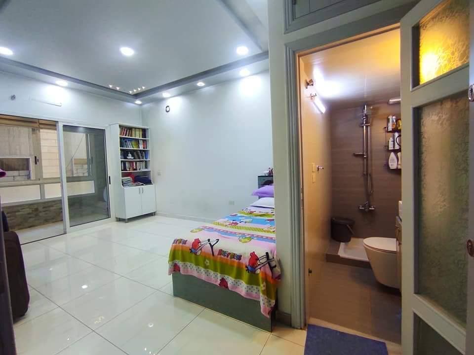 شقة 4 غرف 1 صالات 120م² طابق 1 للبيع