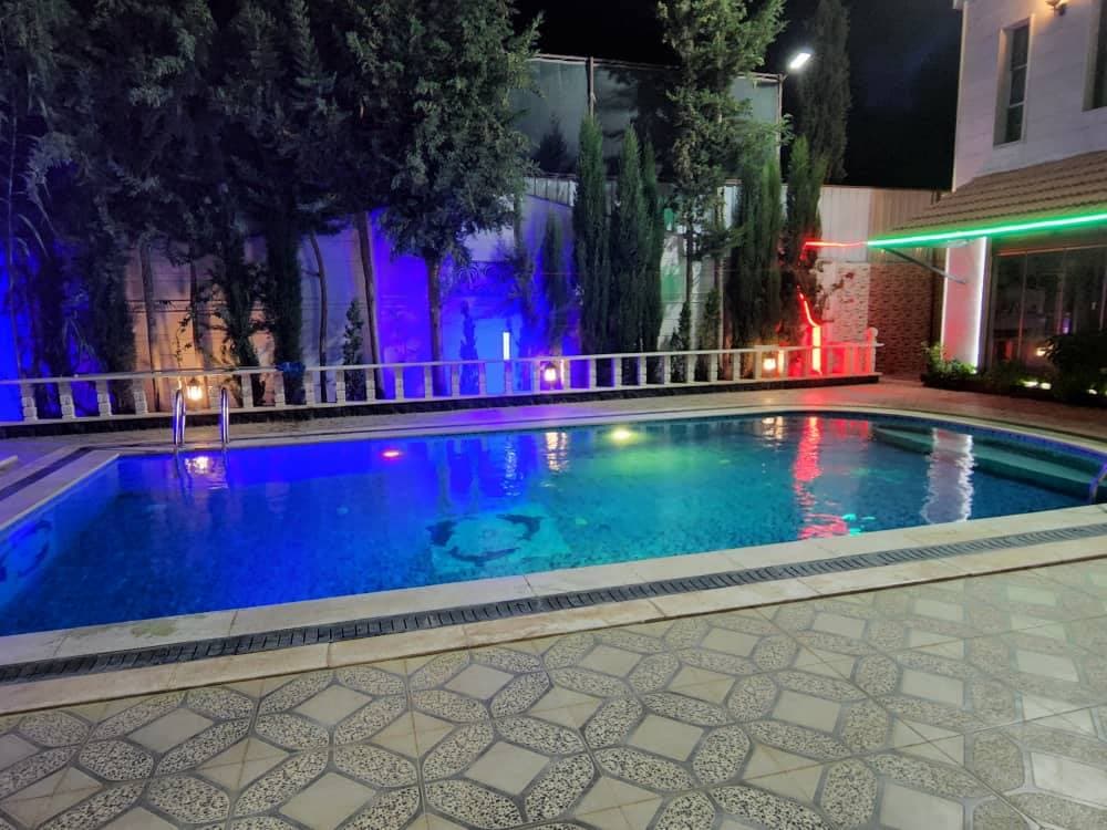 مزرعة 4 غرف 1 صالات 295م² طابق 1 للبيع