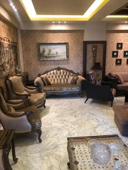 شقة 3 غرف 2 صالات 200م² طابق 3 مع فرش للإيجار