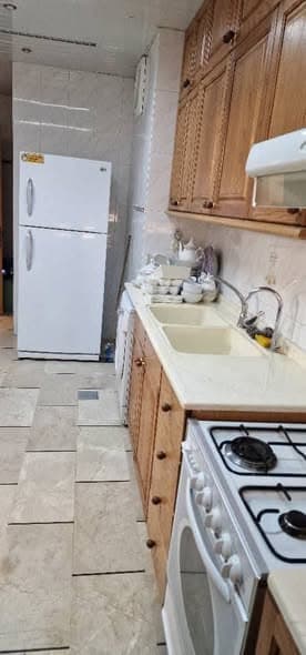 شقة 3 غرف 1 صالات 170م² طابق 8 مع فرش للإيجار