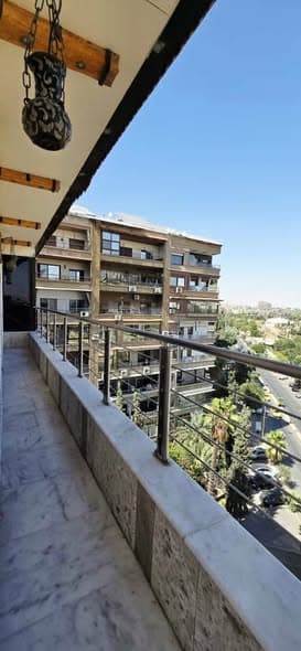 شقة 3 غرف 1 صالات 185م² طابق 6 للبيع