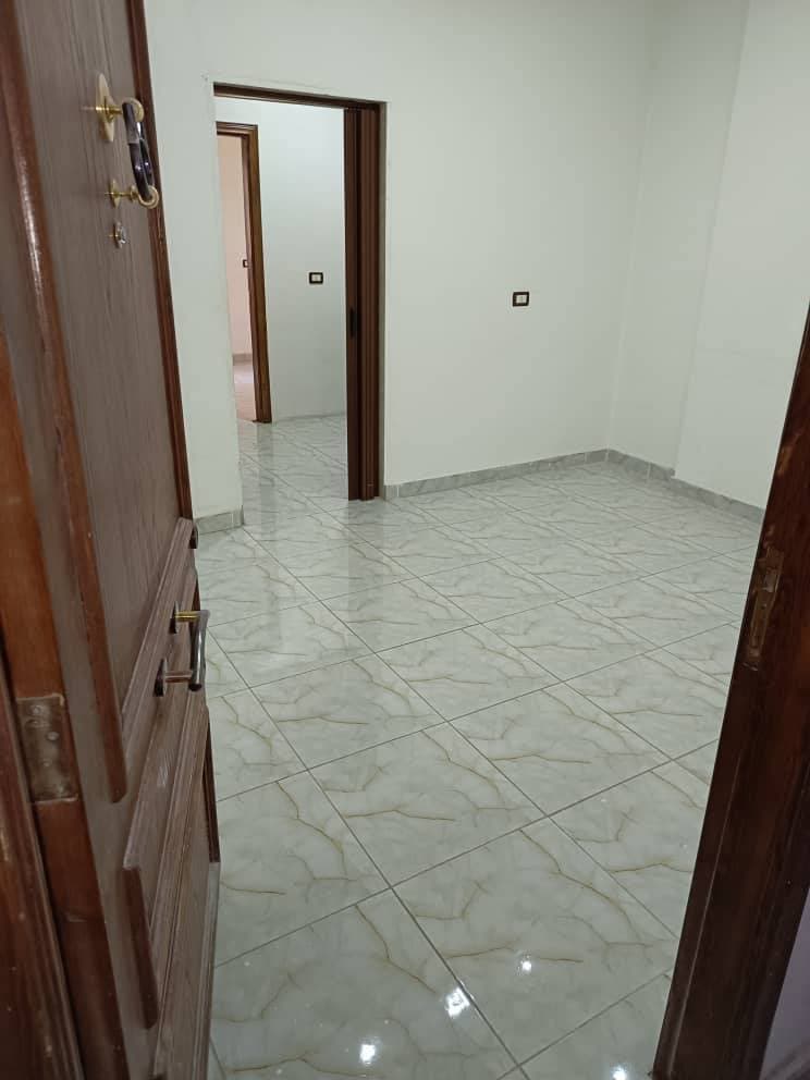 شقة 1 غرف 1 صالات 50م² طابق 3 للبيع