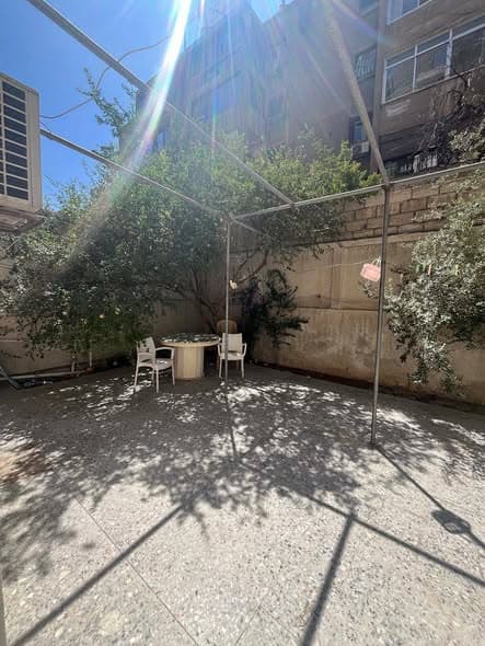 شقة 2 غرف 1 صالات 75م² أرضي للبيع