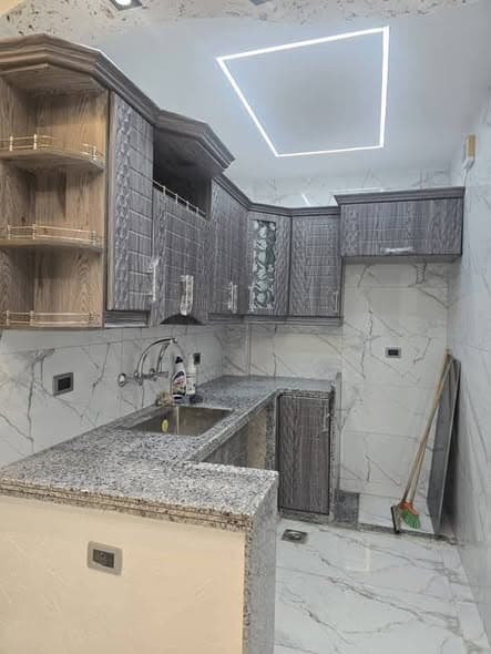 شقة 2 غرف 1 صالات طابق 3 للبيع