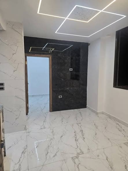 شقة 2 غرف 1 صالات طابق 3 للبيع