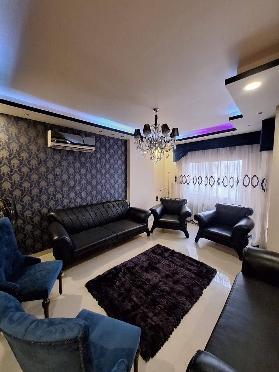 شقة 2 غرف 1 صالات 160م² طابق 1 مع فرش للإيجار