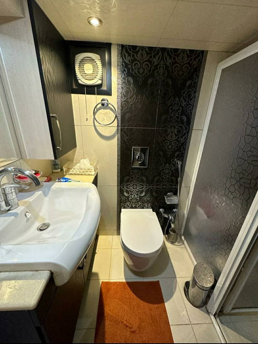 شقة 3 غرف 1 صالات 150م² طابق 1 مع فرش للبيع