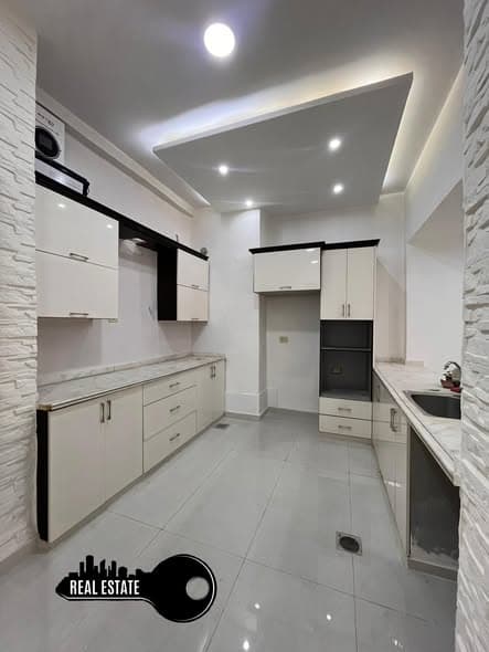 شقة 2 غرف 1 صالات 100م² أرضي للبيع