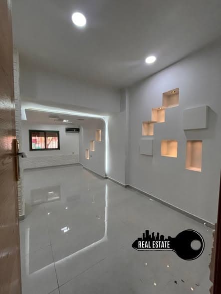 شقة 2 غرف 1 صالات 100م² أرضي للبيع