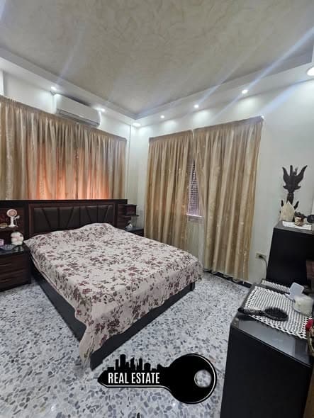 شقة 2 غرف 1 صالات 80م² طابق 3 للبيع