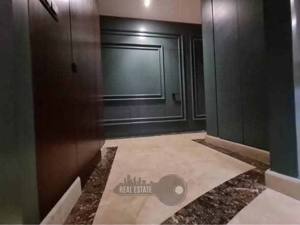 شقة 4 غرف 1 صالات 235م² طابق 4 للبيع