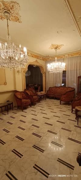 شقة 6 غرف 1 صالات 235م² طابق 9 للبيع