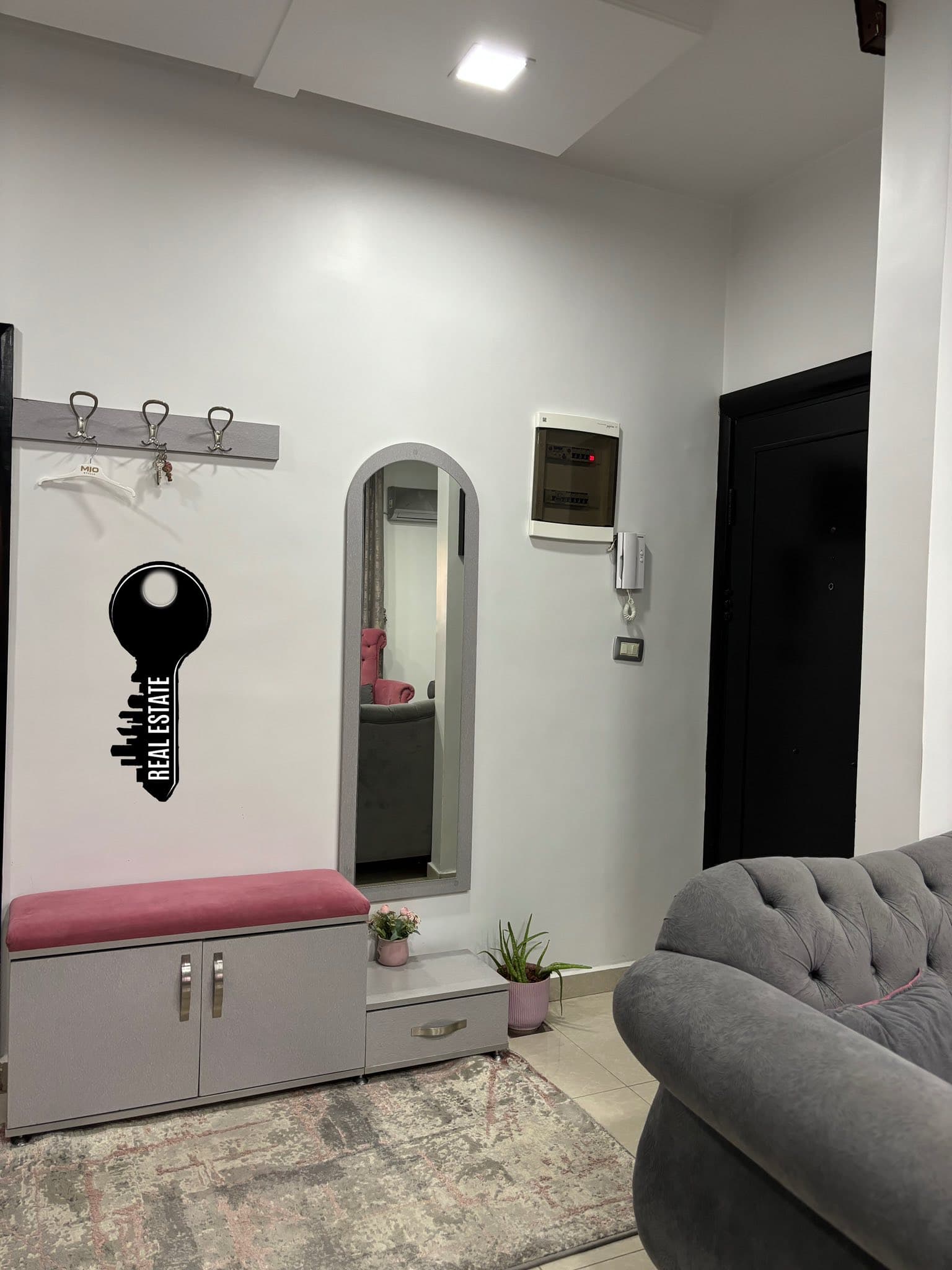 شقة 2 غرف 1 صالات 100م² طابق 2 للبيع