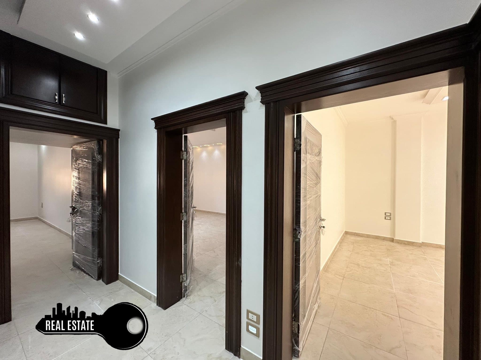 شقة 2 غرف 1 صالات 135م² طابق 4 للبيع