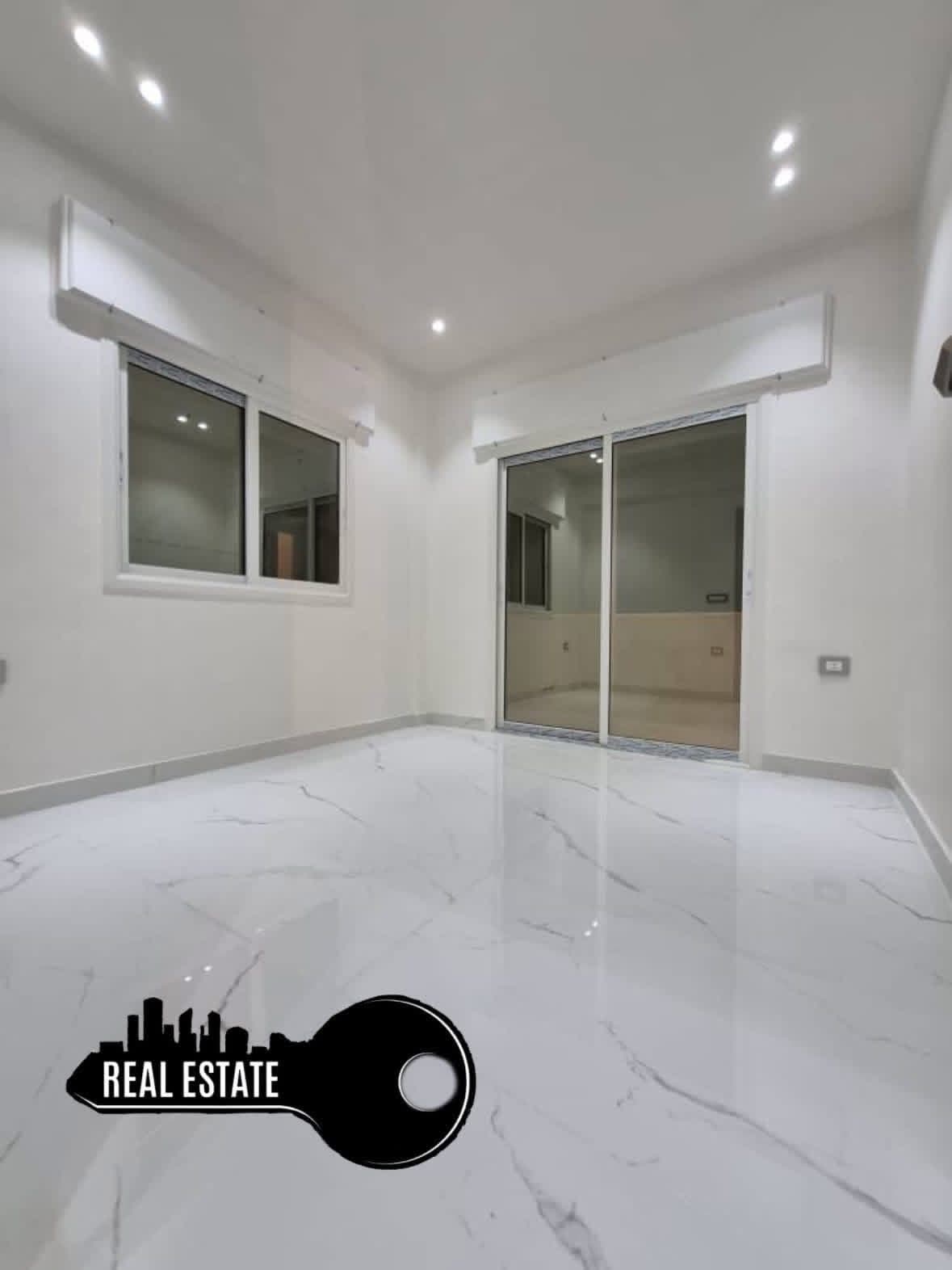 شقة 3 غرف 1 صالات 120م² طابق 2 للبيع