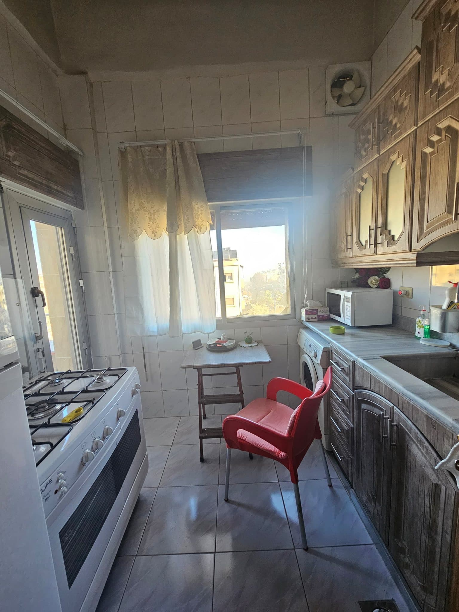 شقة 2 غرف 1 صالات 80م² طابق 3 للبيع