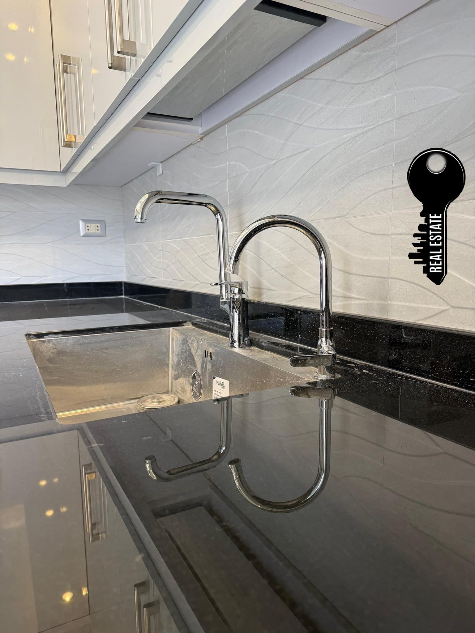 شقة 2 غرف 1 صالات 90م² طابق 3 للبيع