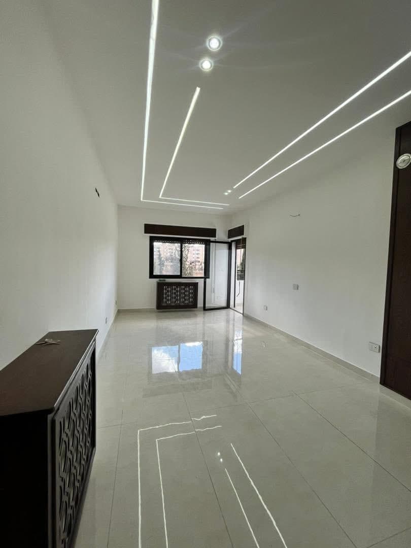 شقة 3 غرف 1 صالات 117م² طابق 1 للبيع