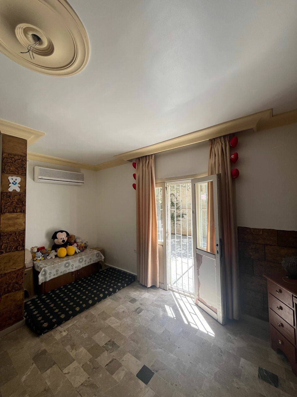 شقة 2 غرف 1 صالات 75م² أرضي للبيع