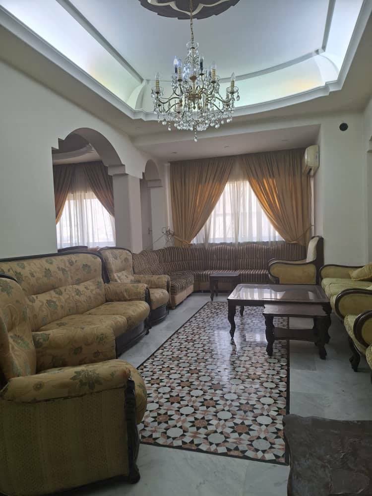 شقة 3 غرف 2 صالات 185م² طابق 8 للبيع