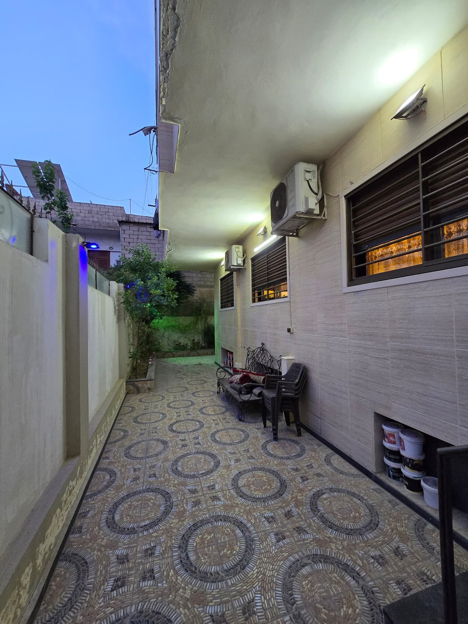 شقة 2 غرف 1 صالات 100م² للبيع