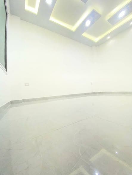 شقة 3 غرف 1 صالات 85م² طابق 1 للبيع