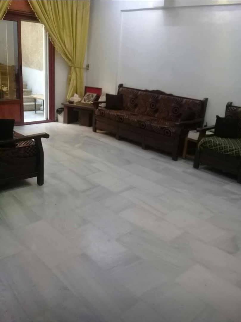 شقة 2 غرف 1 صالات 100م² أرضي للبيع