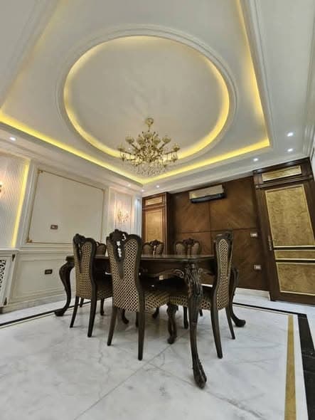 شقة 4 غرف 2 صالات 200م² طابق 4 للبيع