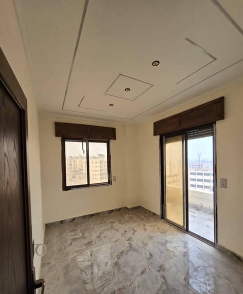 شقة 5 غرف 1 صالات طابق 5 للبيع