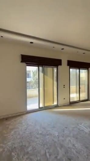 شقة 4 غرف 1 صالات 160م² طابق 3 للبيع