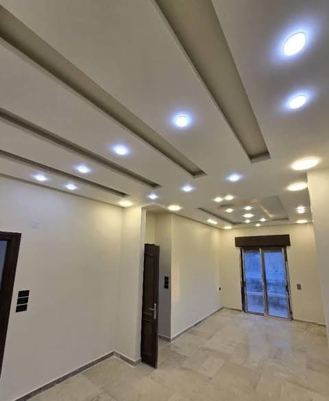 شقة 5 غرف 1 صالات طابق 3 للبيع