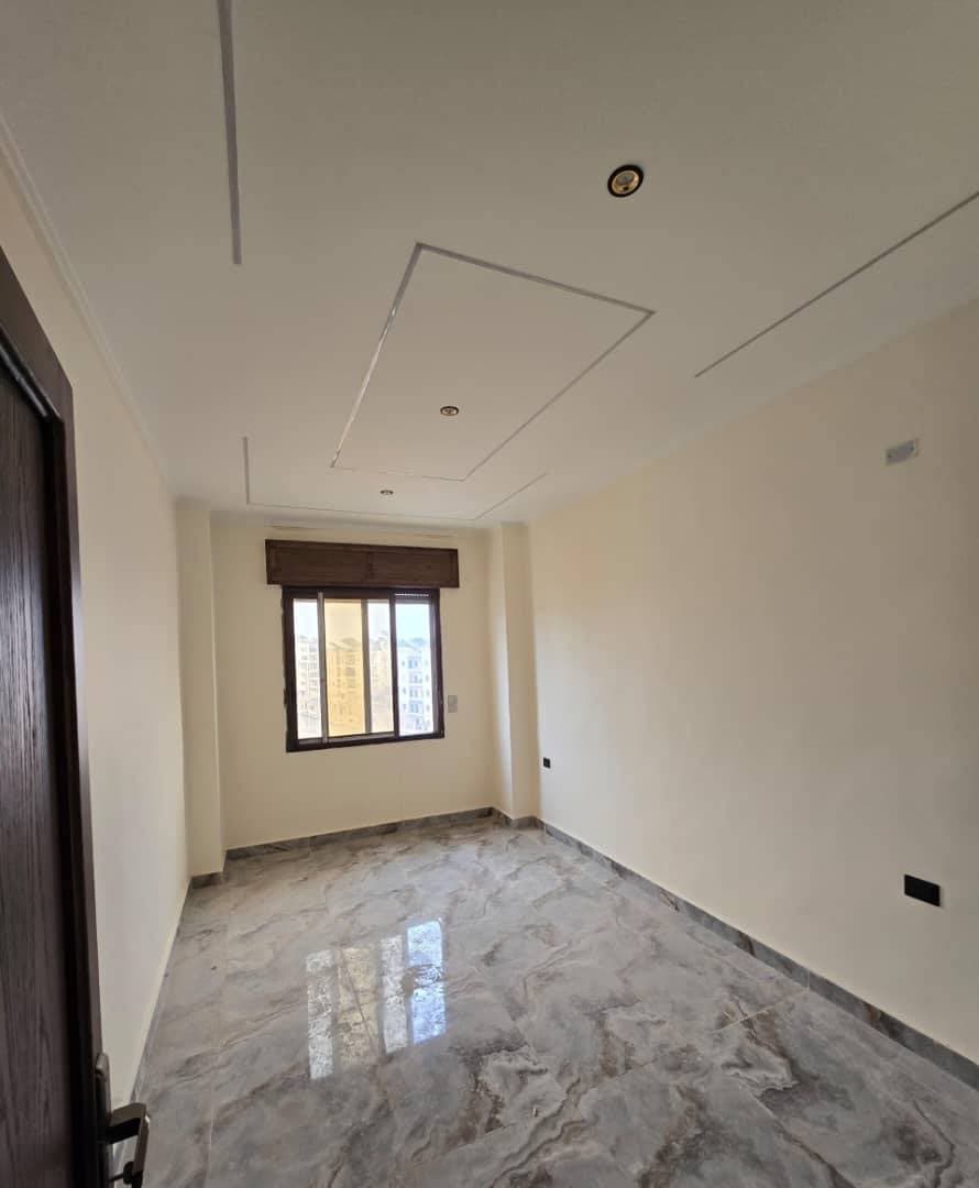 شقة 5 غرف 1 صالات طابق 5 للبيع