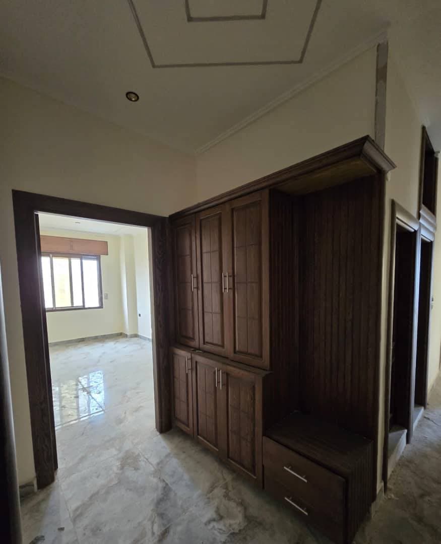 شقة 5 غرف 1 صالات طابق 5 للبيع