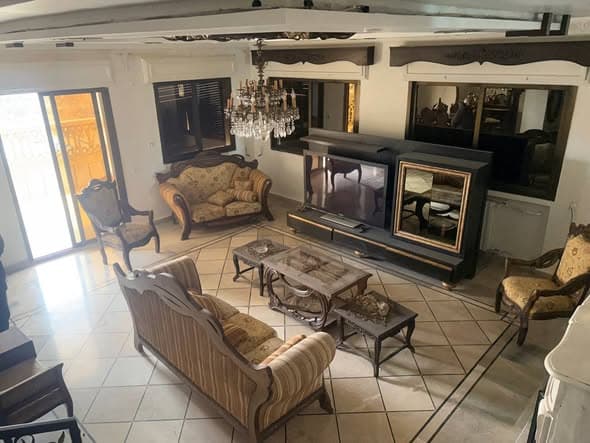 شقة 6 غرف 1 صالات 300م² طابق 4 للبيع