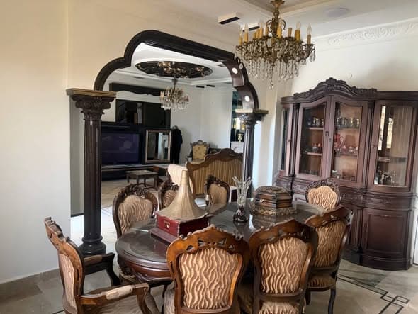 شقة 6 غرف 1 صالات 300م² طابق 4 للبيع