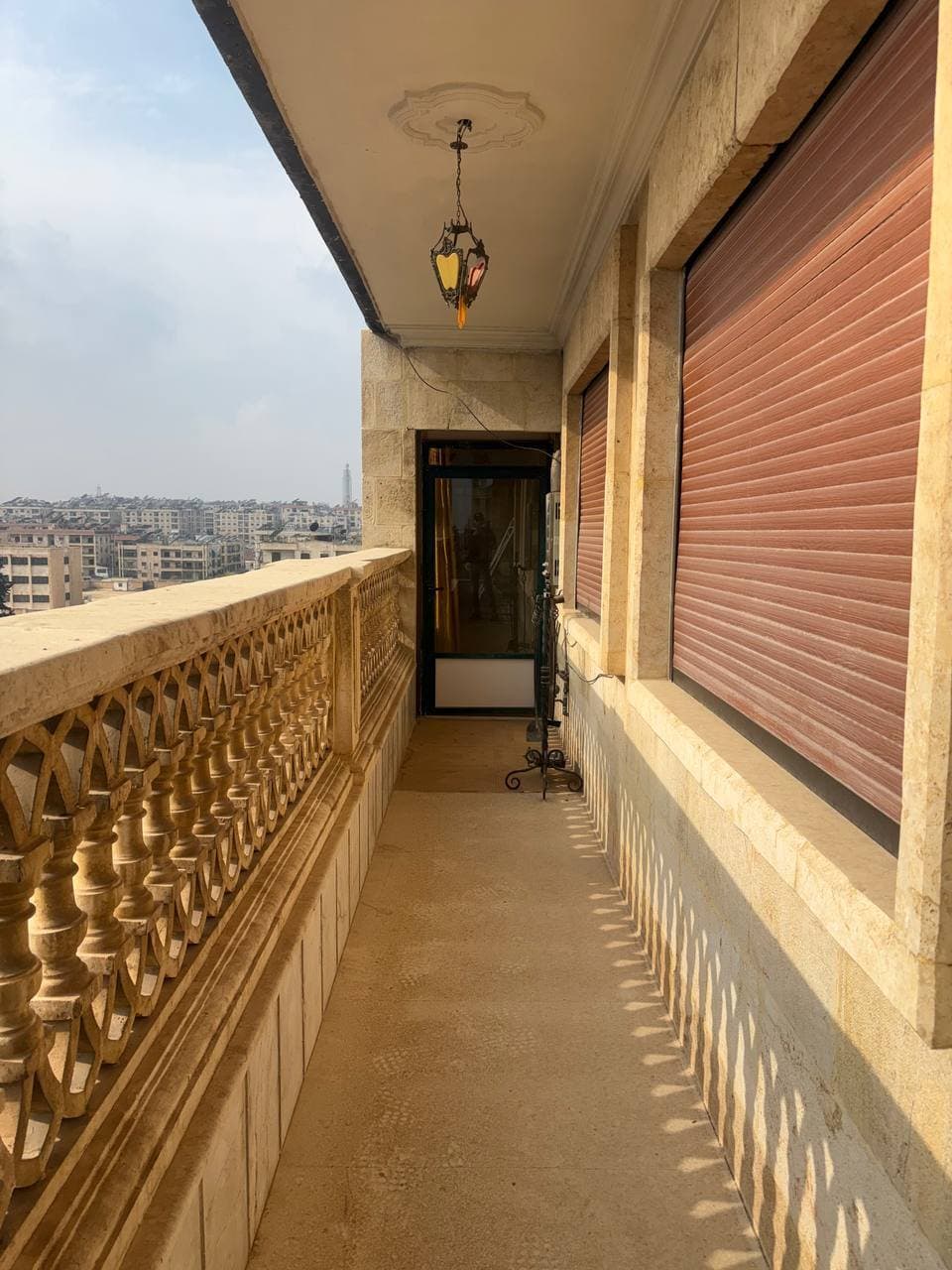 شقة 6 غرف 1 صالات 300م² طابق 4 للبيع