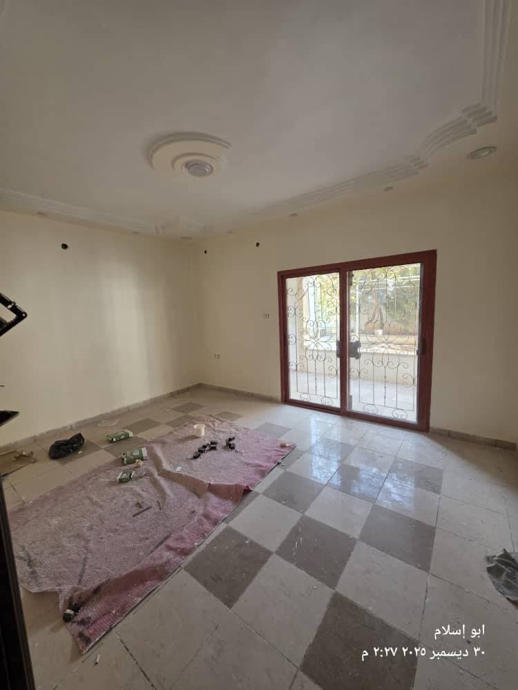 شقة 4 غرف 1 صالات 400م² للبيع