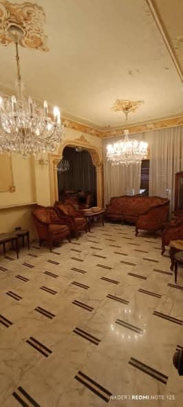 شقة 6 غرف 3 صالات 235م² طابق 9 للبيع