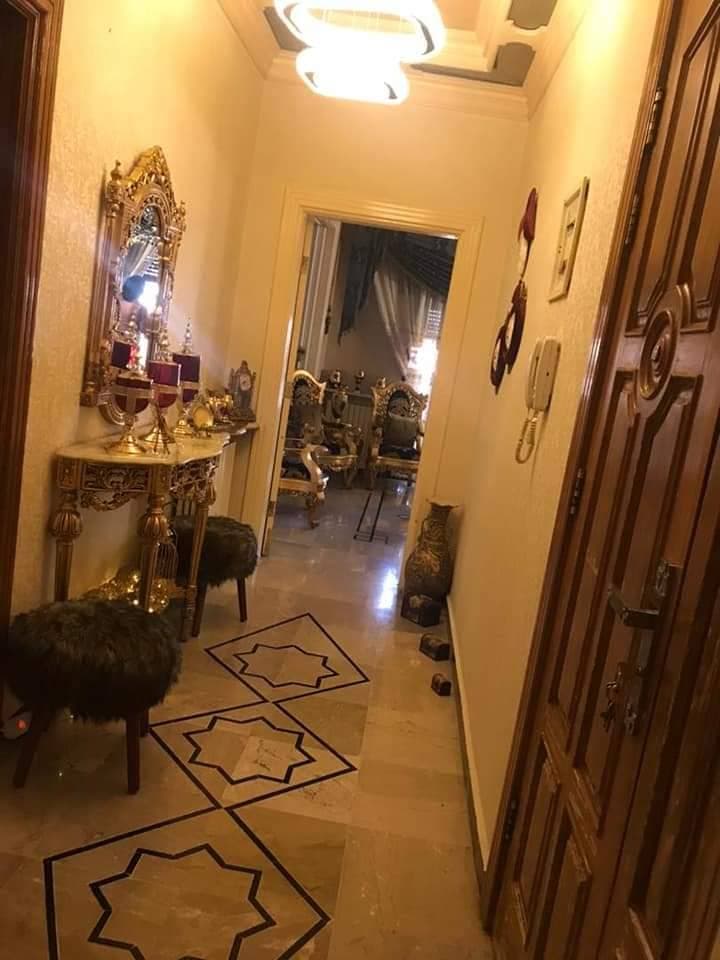 شقة 6 غرف 1 صالات 200م² طابق 2 مع فرش للبيع