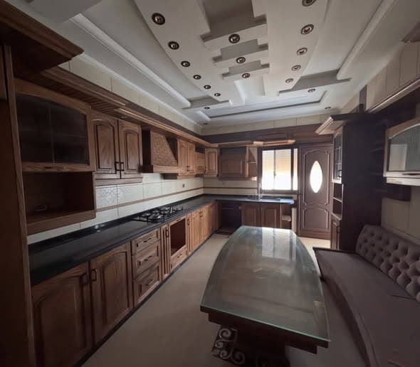 شقة 6 غرف 1 صالات 280م² طابق 4 للبيع