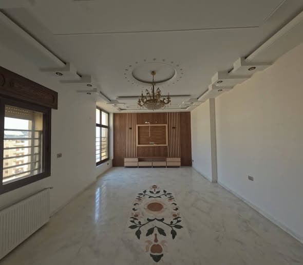 شقة 6 غرف 1 صالات 280م² طابق 4 للبيع