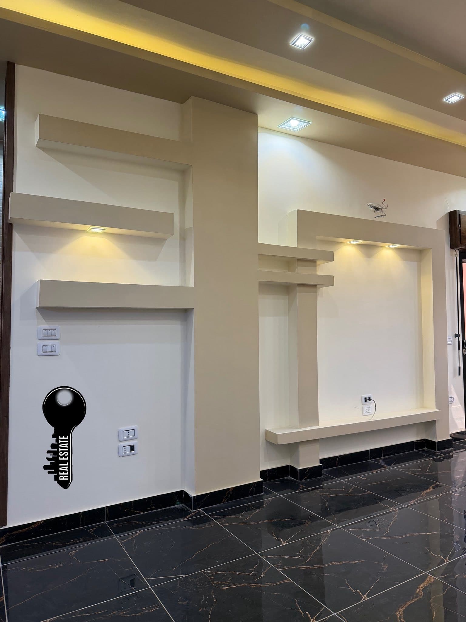 شقة 2 غرف 1 صالات 90م² طابق 3 للبيع