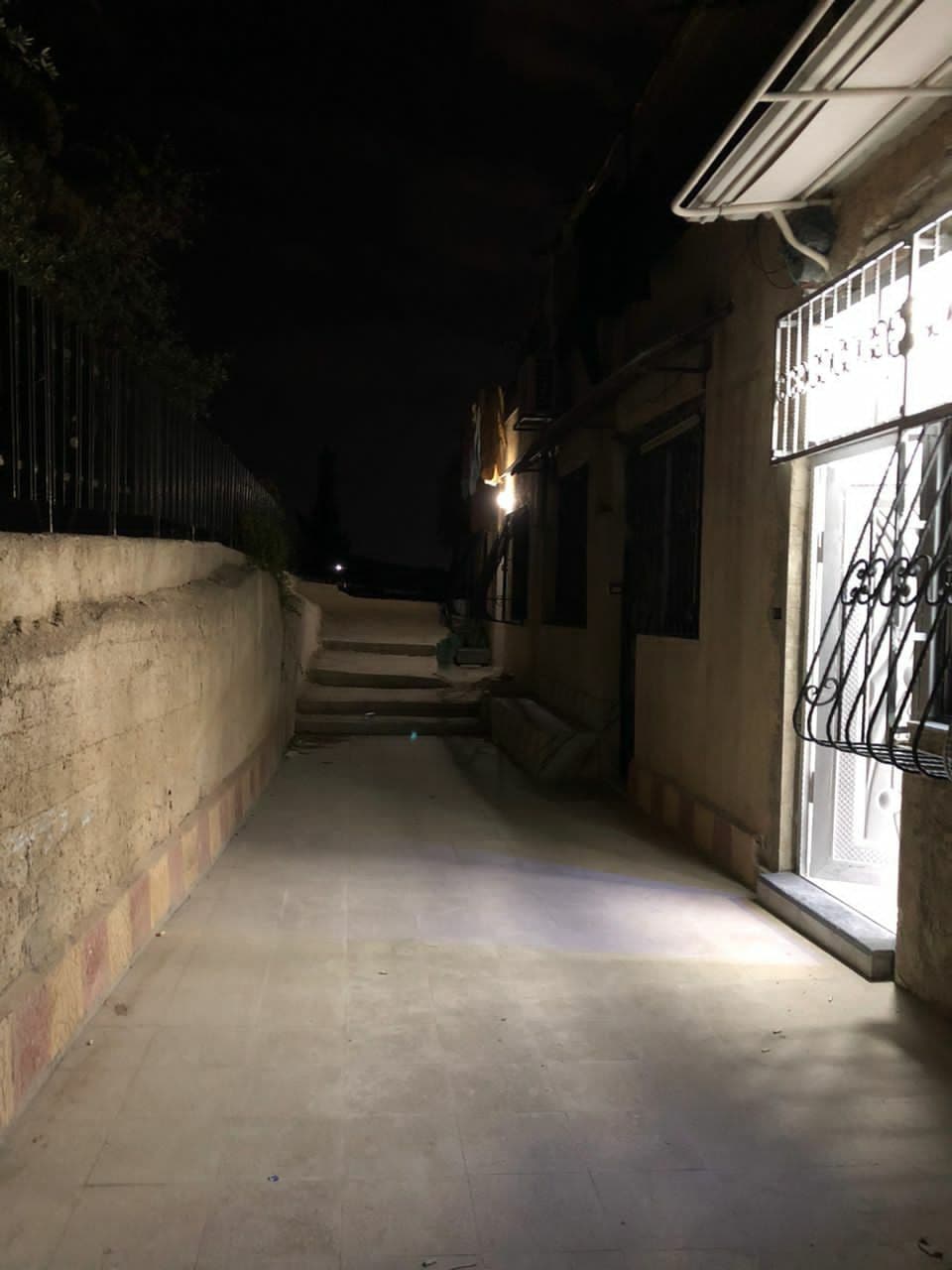 شقة 1 غرف 1 صالات أرضي للبيع