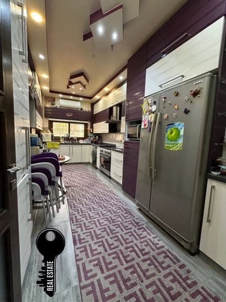 شقة 3 غرف 2 صالات 195م² طابق 1 للبيع