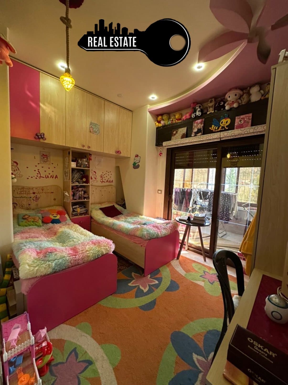 شقة 3 غرف 2 صالات 195م² طابق 1 للبيع