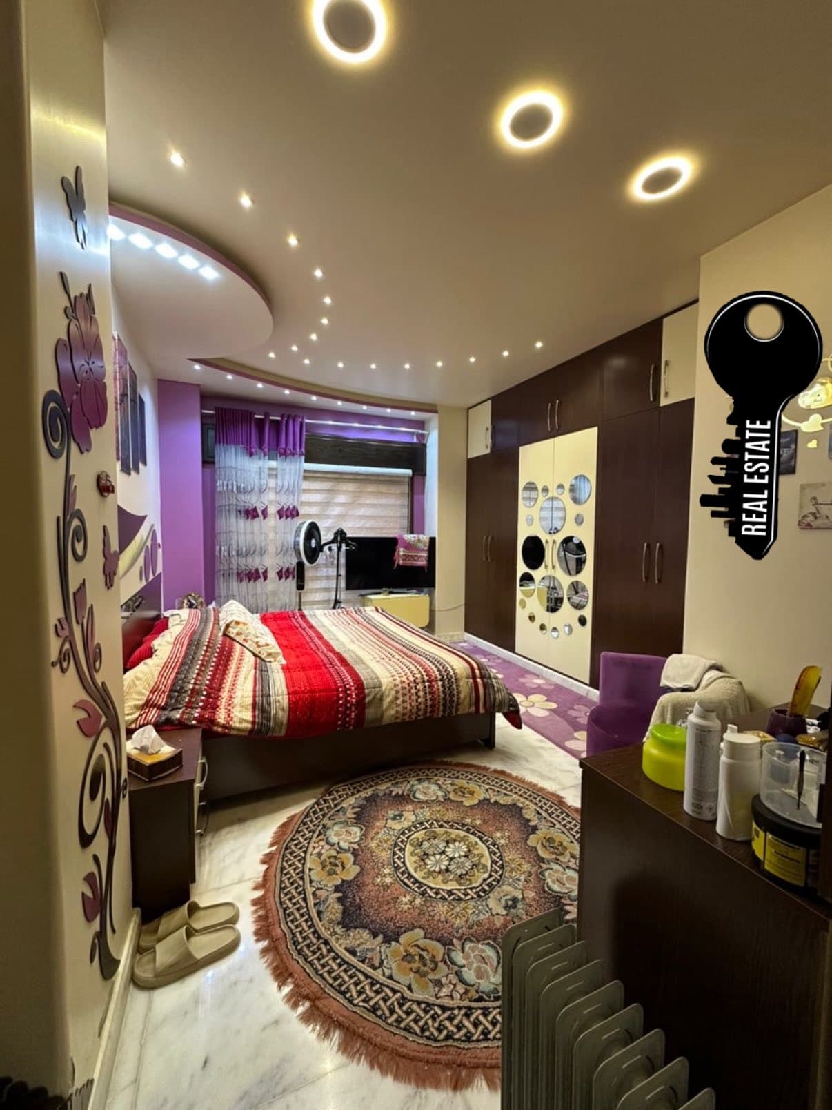 شقة 3 غرف 2 صالات 195م² طابق 1 للبيع